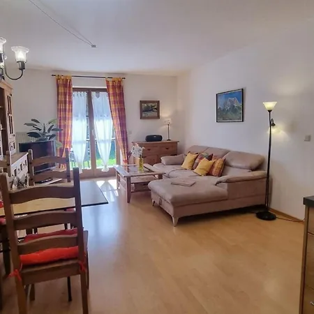 Appartamento Alpenveilchen -212-